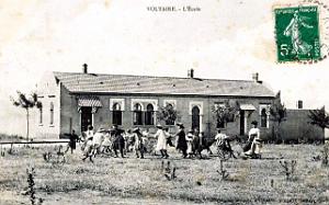2185- Voltaire - Ecoles - 1910
